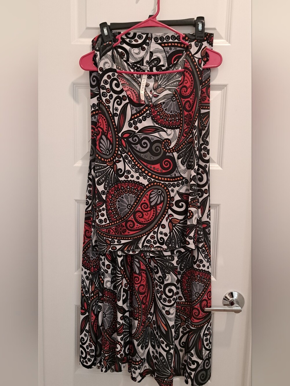 Sleeveless Paisley Print Women's wide Flare Legs Palazzo - Red & Black